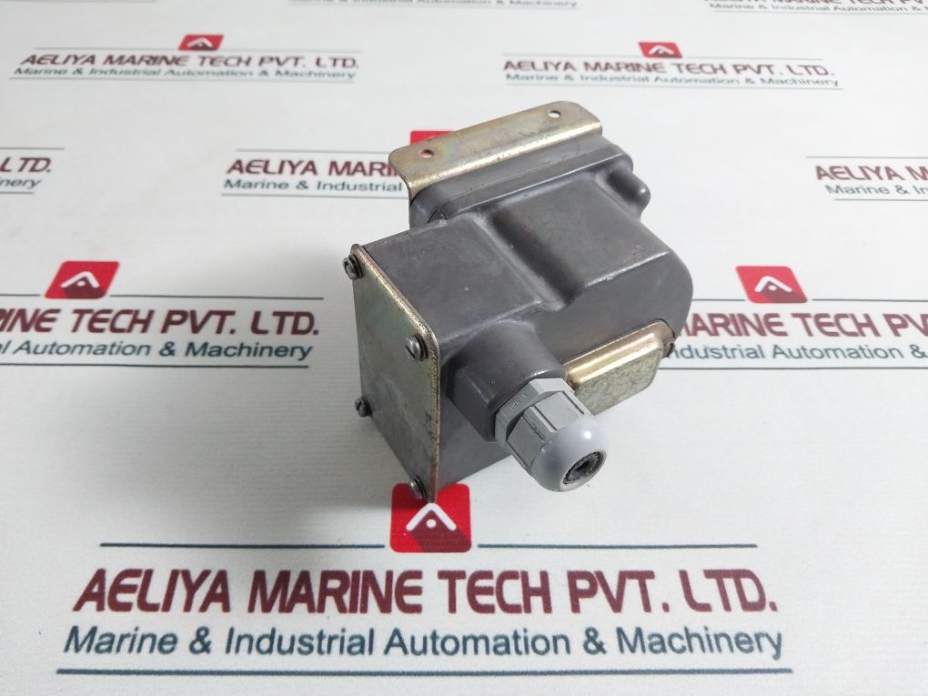 Barksdale D2T-h18Ss Pressure Switch D2T-0057
