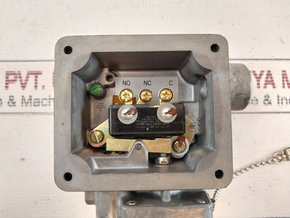 Barksdale P1H-b340-lv Pressure Switch