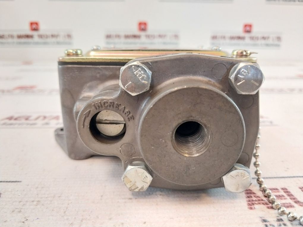 Barksdale P1H-b340-lv Pressure Switch