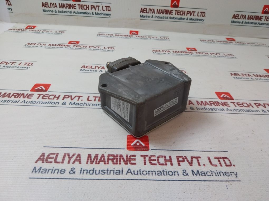 Barksdale P1H-f340 Pressure Switch 2000 Psi