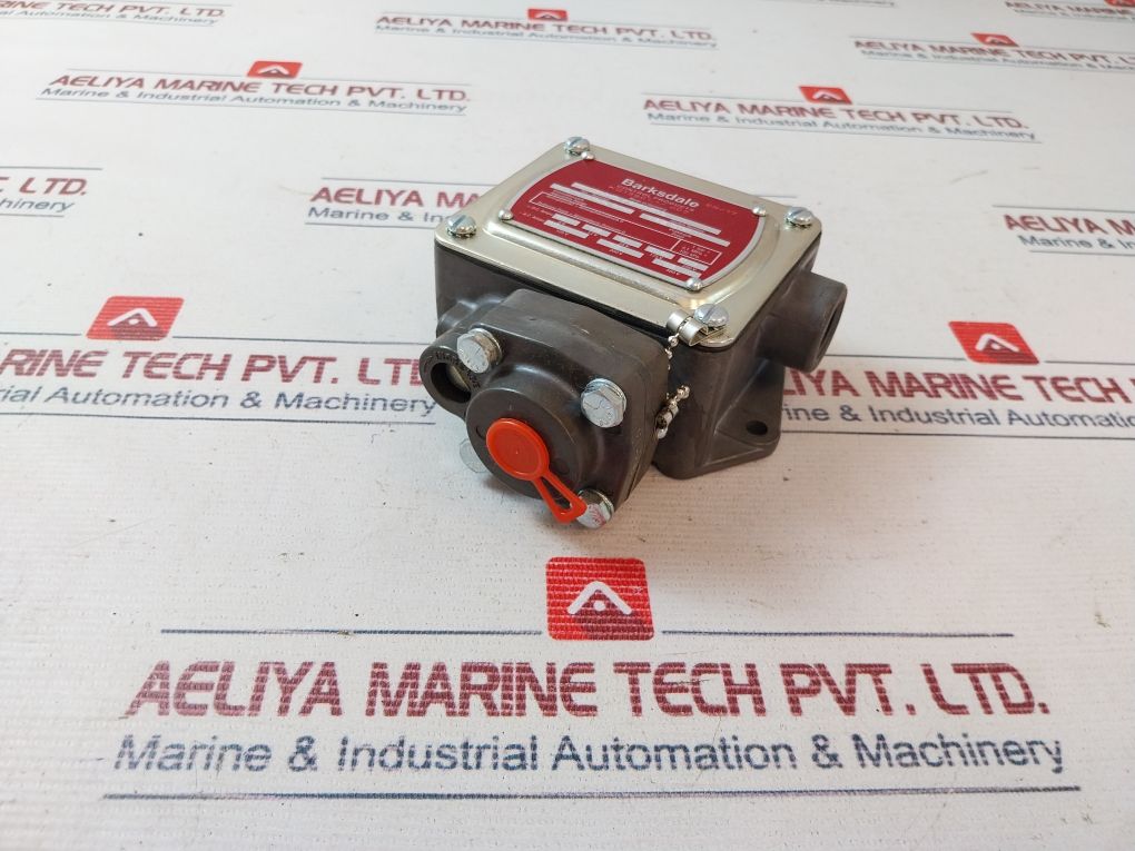 Barksdale P1H-k340-gl Pressure Switch With Test Cock