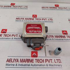 Barksdale P1H-k340-gl Pressure Switch With Test Cock 137 Bar