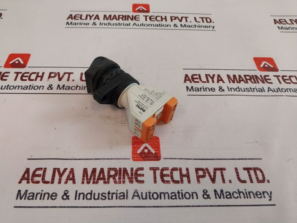 Bartec 07-3323-1400 Panel Mounted Switch Module 690V