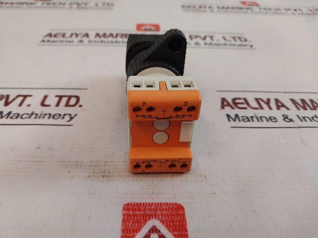 Bartec 07-3323-1400 Panel Mounted Switch Module 690V