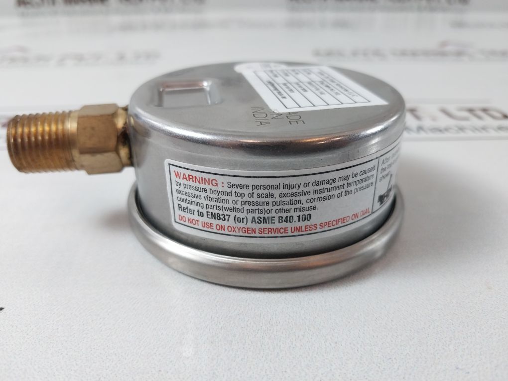 Baumer En837 Kl. 1,6 Prassure Gauge 0 To 200 Psi ,0 To 14 Bar