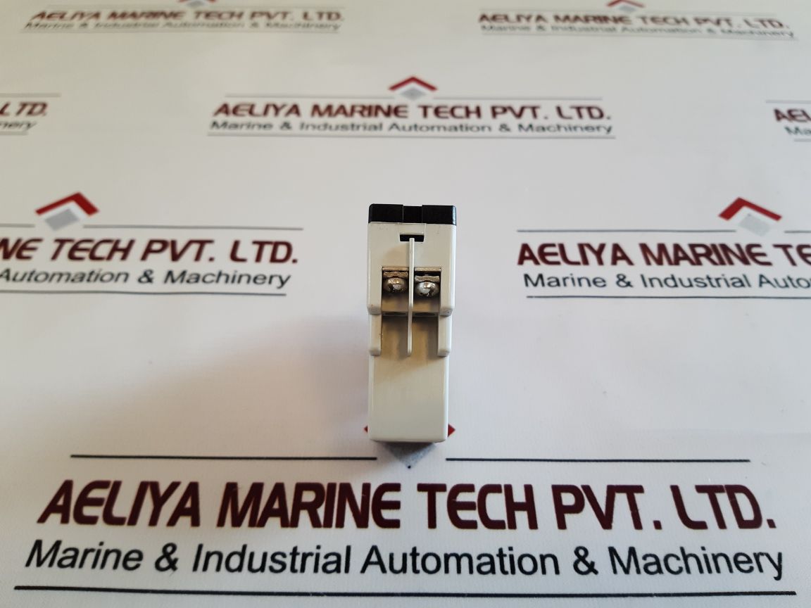 Baumer 82 33-114 Loopisolator Isolation Amplifier
