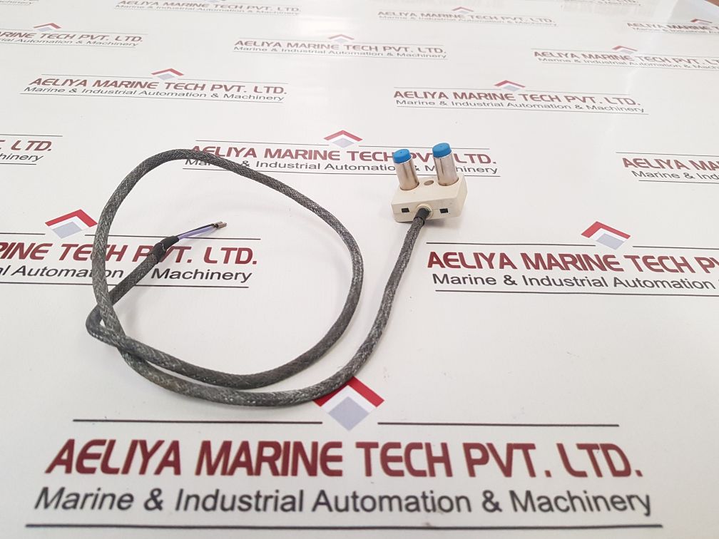 Baumer Electric Di 12.82.01 Inductive Sensor