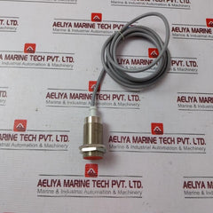 Baumer Electric Ifr 30.26.16/L Inductive Proximity Switch