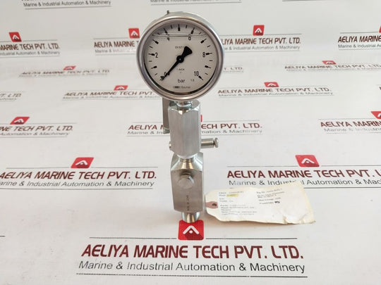 Baumer En 837-1 Pressure Gauge With Rosemount C306111125-0000 Valve
