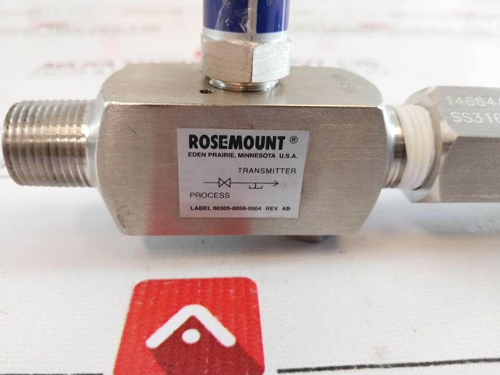 Baumer En 837-1 Pressure Gauge With Rosemount C306111125-0000 Valve