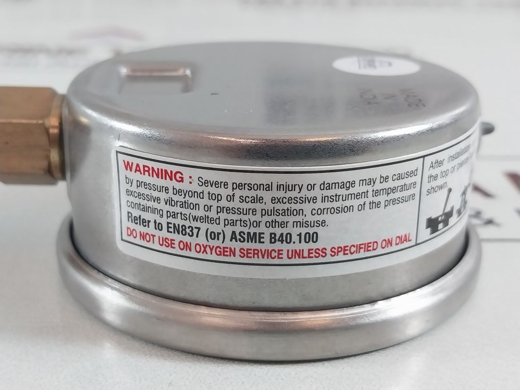 Baumer En837 Kl. 1.6 Pressure Gauge 0 To 60 Psi,0 To 4 Bar