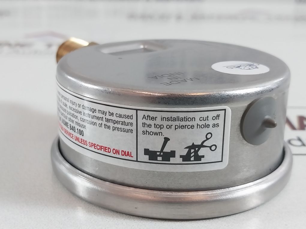 Baumer En837 Kl. 1.6 Pressure Gauge 0 To 60 Psi,0 To 4 Bar