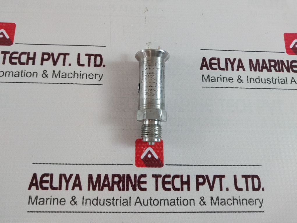 Baumer Y913 Pressure Transmitter 11-28V Dc