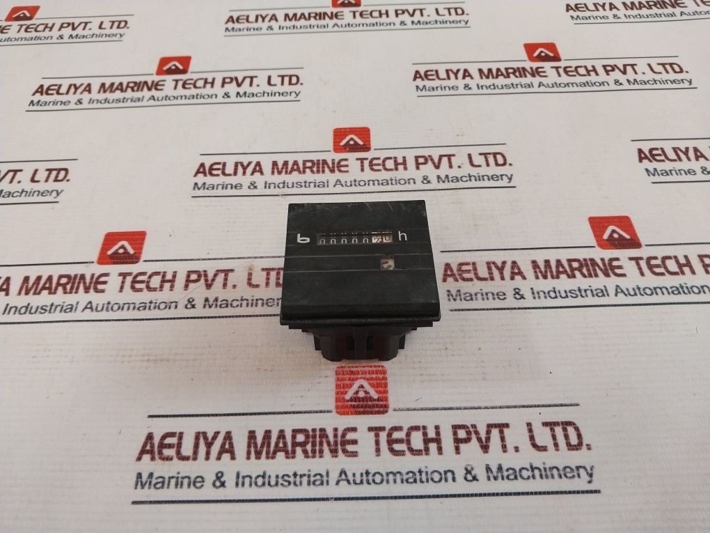 Bauser 630 632 Hour Counter 10-80Vdc
