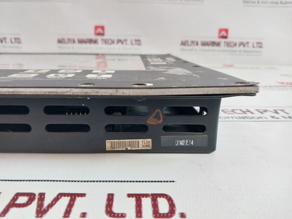 Bay Controls Cn-uim2