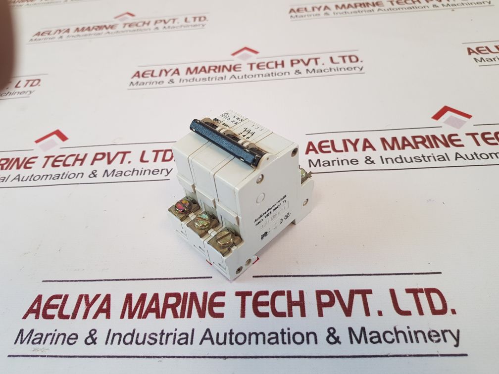 Bbc S163 K2A Circuit Breaker 3Pole 380~