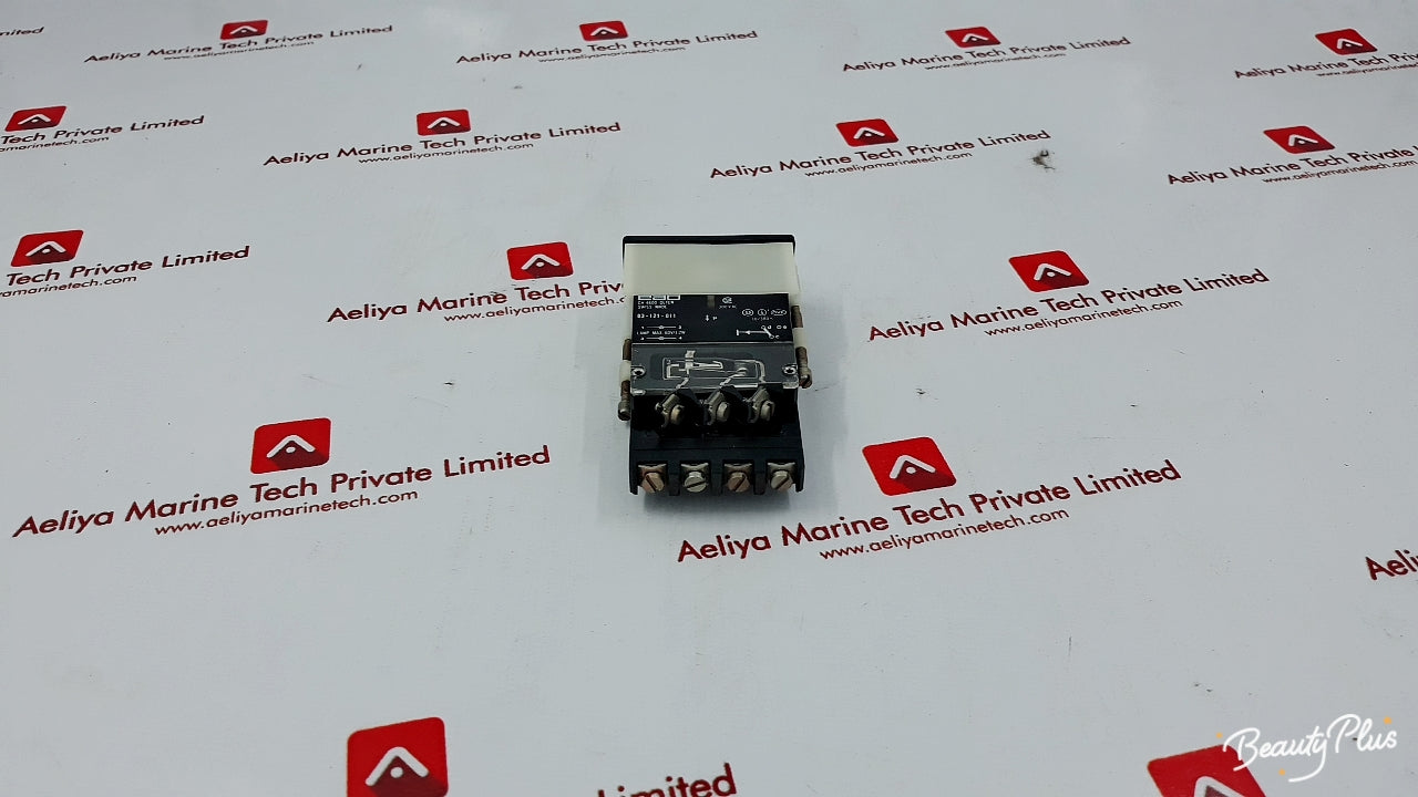 Eao 03-121-011 Illuminated Lighting Push Button Switch 300Vac Ch 4600 Olten