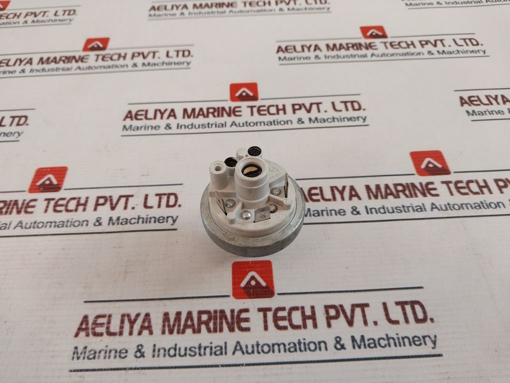 Beck 901 Pressure Switch 123031000
