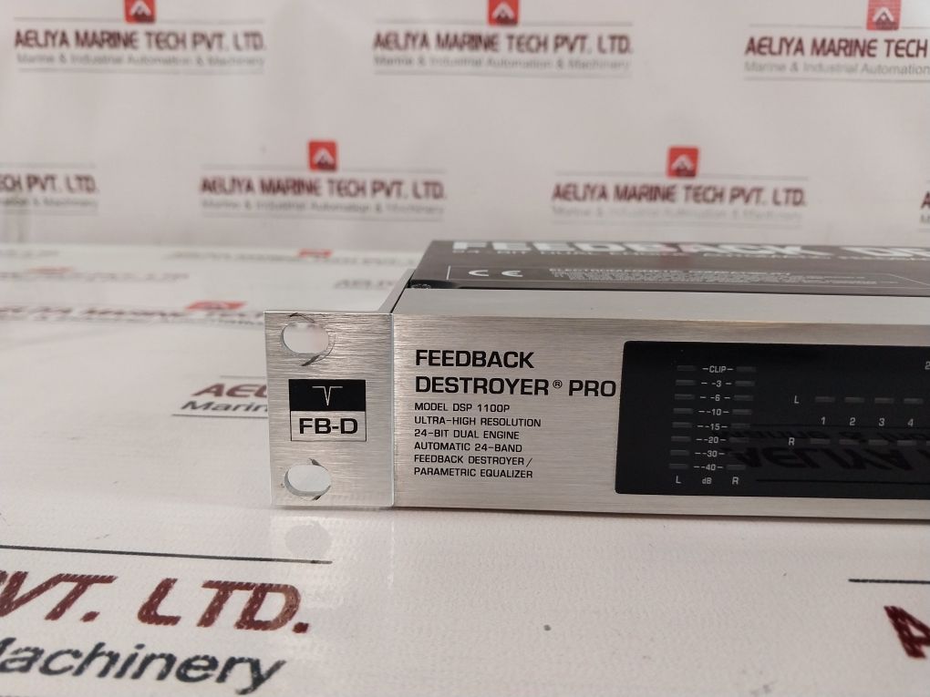 Behringer Dsp 1100P Feedback Destroyer/ Parametric Equalizer