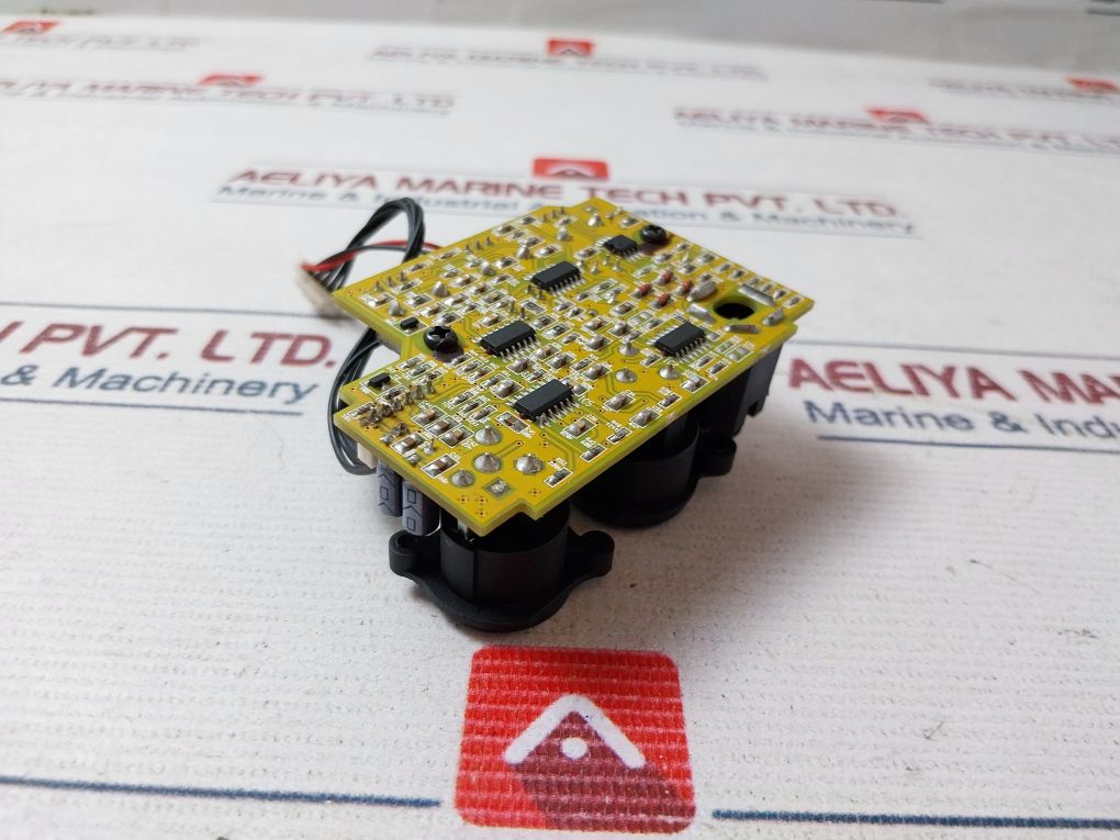 Behringer E230225 Control Board