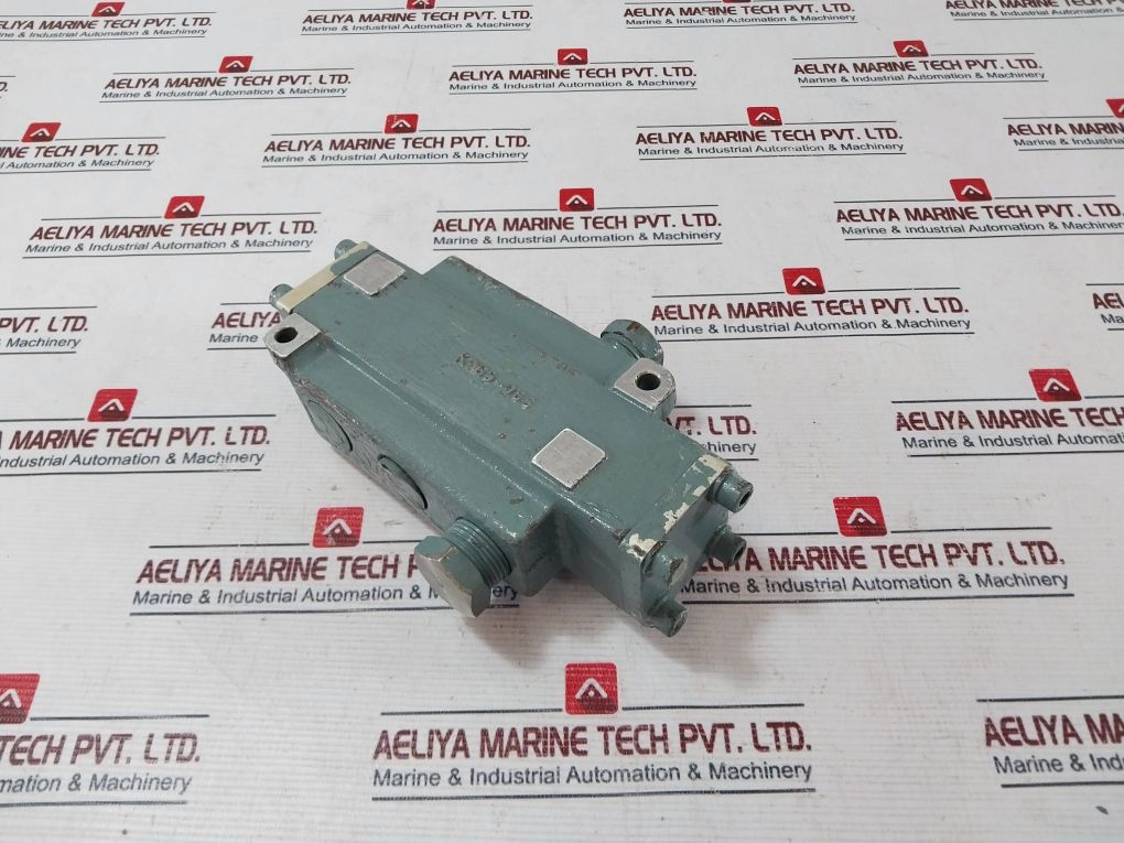 Bellows-valvair L645-63-102 Single Solenoid Valve