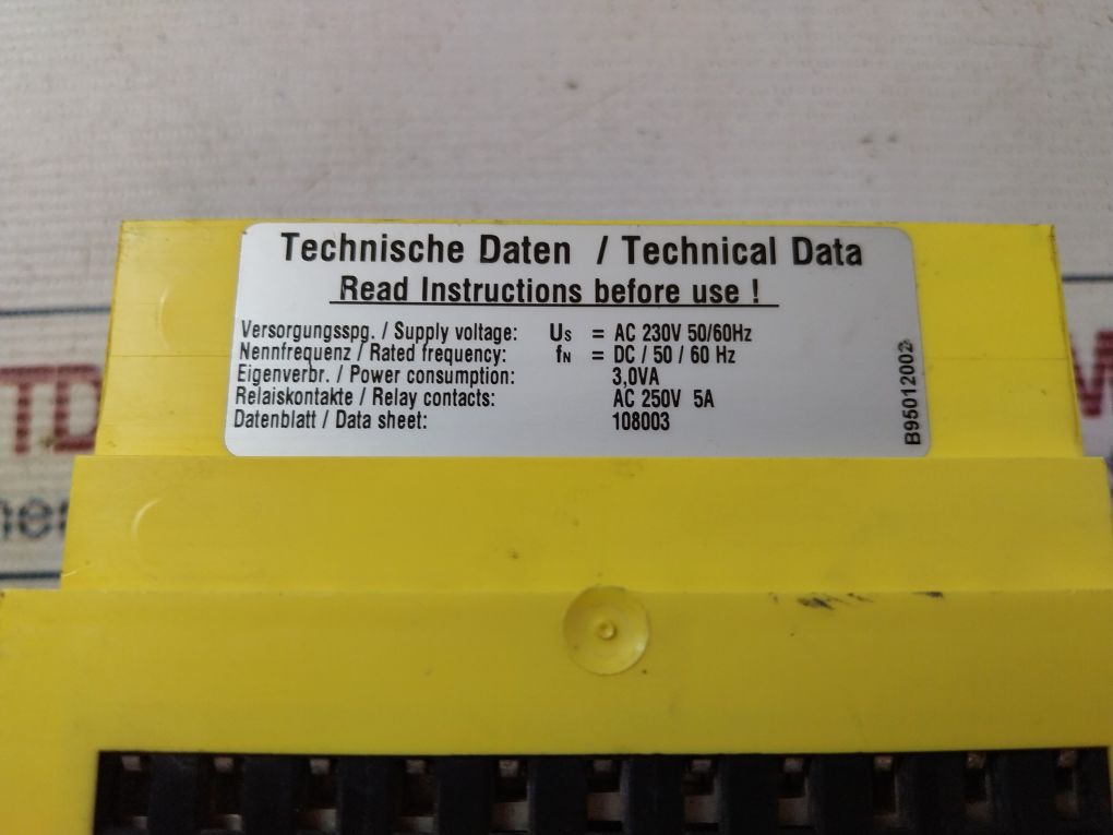 Bender Eds 470-12 Insulation Fault Evaluator