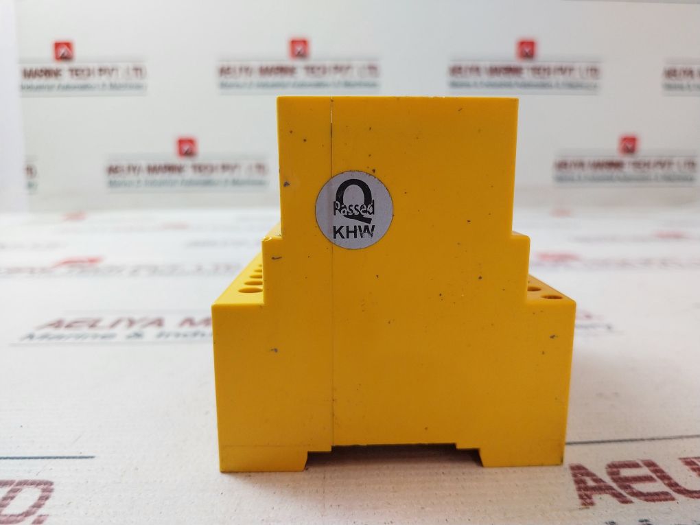 Bender Ir470Ly2-6013 Insulation Monitoring Device 250V