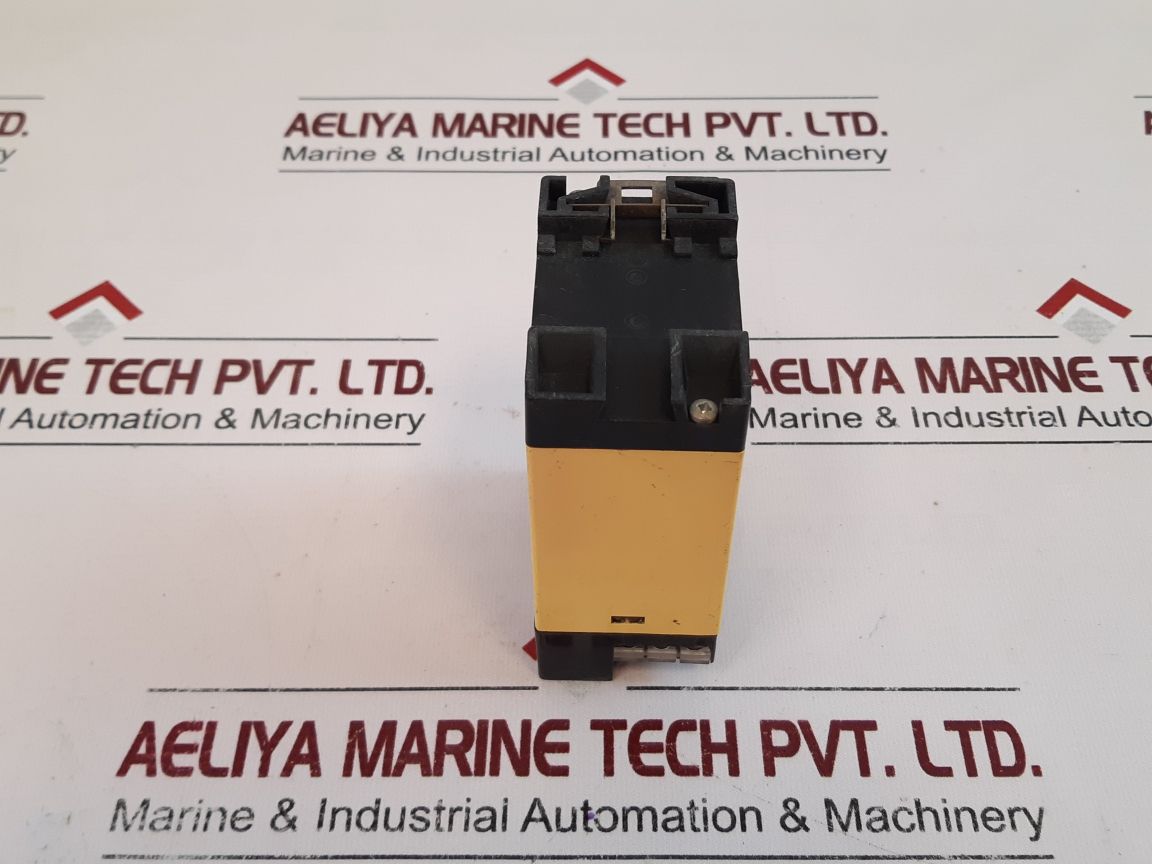 Bender Sud 142 Voltage Relay

