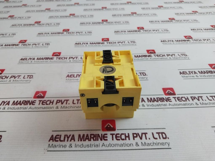 Bender W465-a26 Measuring Current Transformer 0…1000Hz