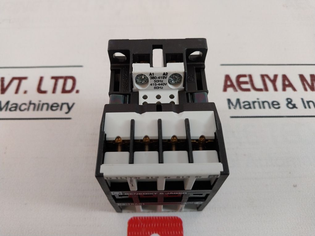 Benedikt & Jäger K3-18A01