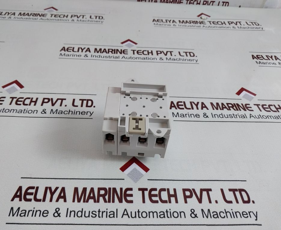 Benedikt & Jager 487 2217-31T Main Switch 4-pole