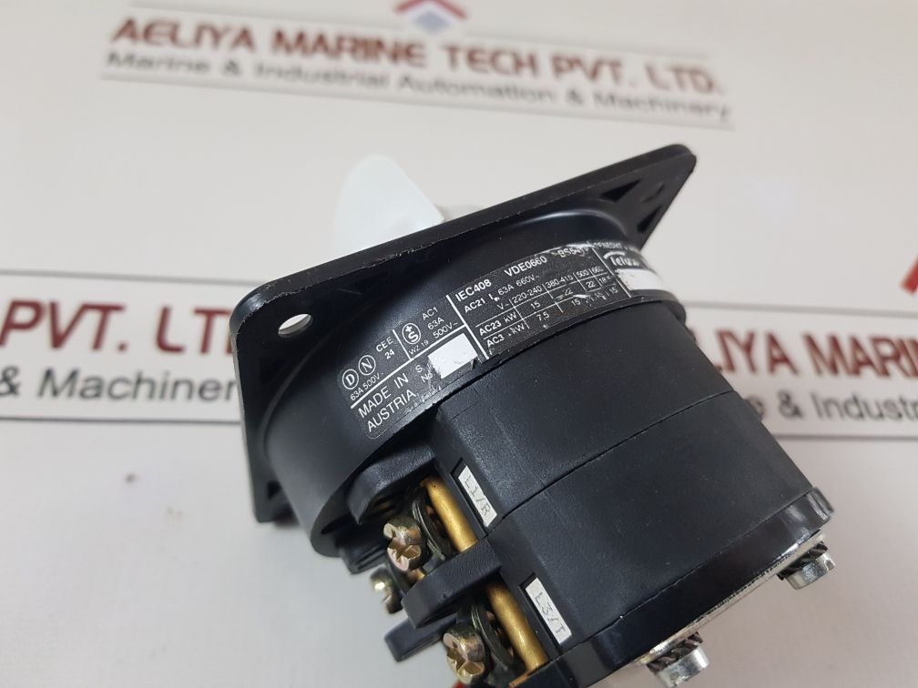 Benedikt & jager telux n40 cam switch