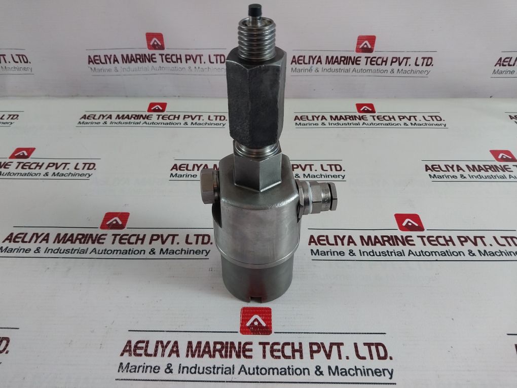 Bently Nevada 24701-1805000330402 Proximity Housing Assembly