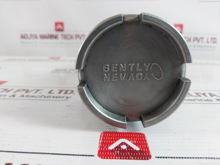 Bently Nevada 24701-1805000330402 Proximity Housing Assembly