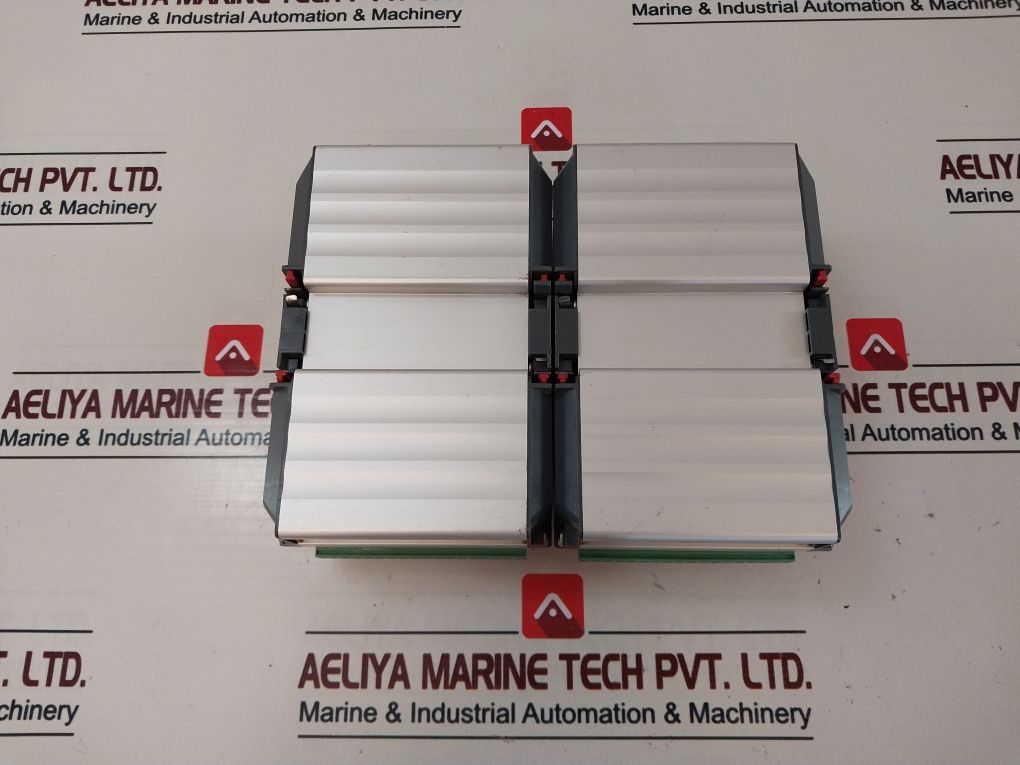 Berghof Cantrol Qdio 16/16-0,5 Digital I/O Module Version: 0012