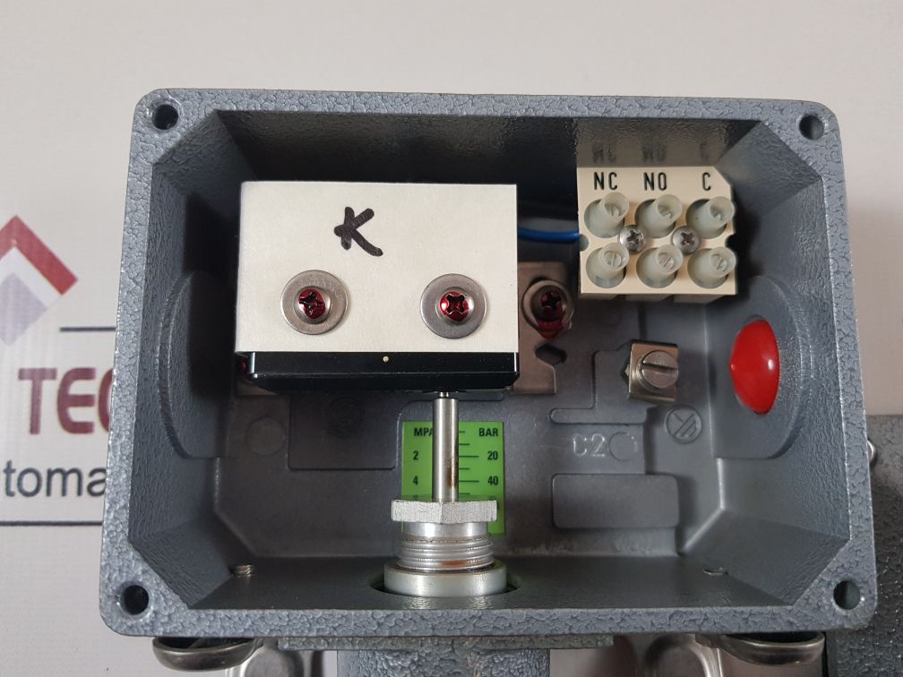 Beta bv c2-p708h-s1b-s6-k1 temperature switch