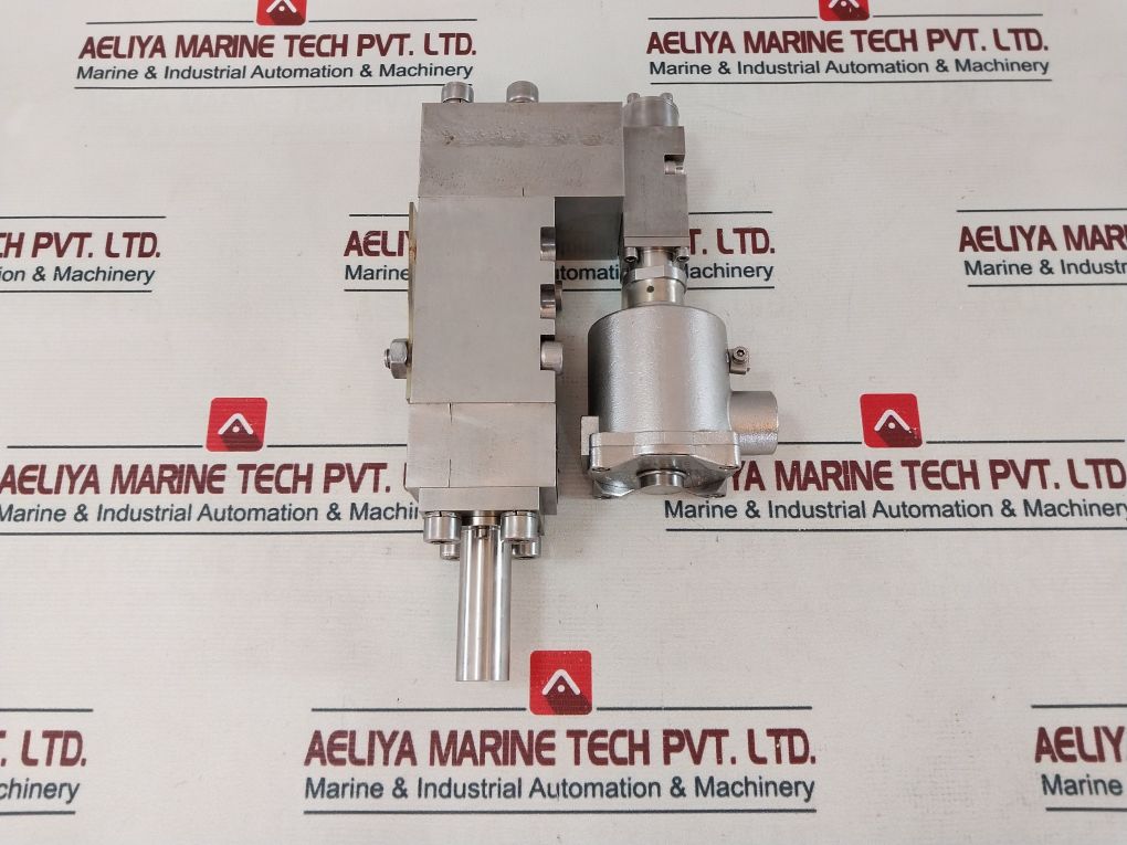 Bifold Sv8110A/Nc/06/