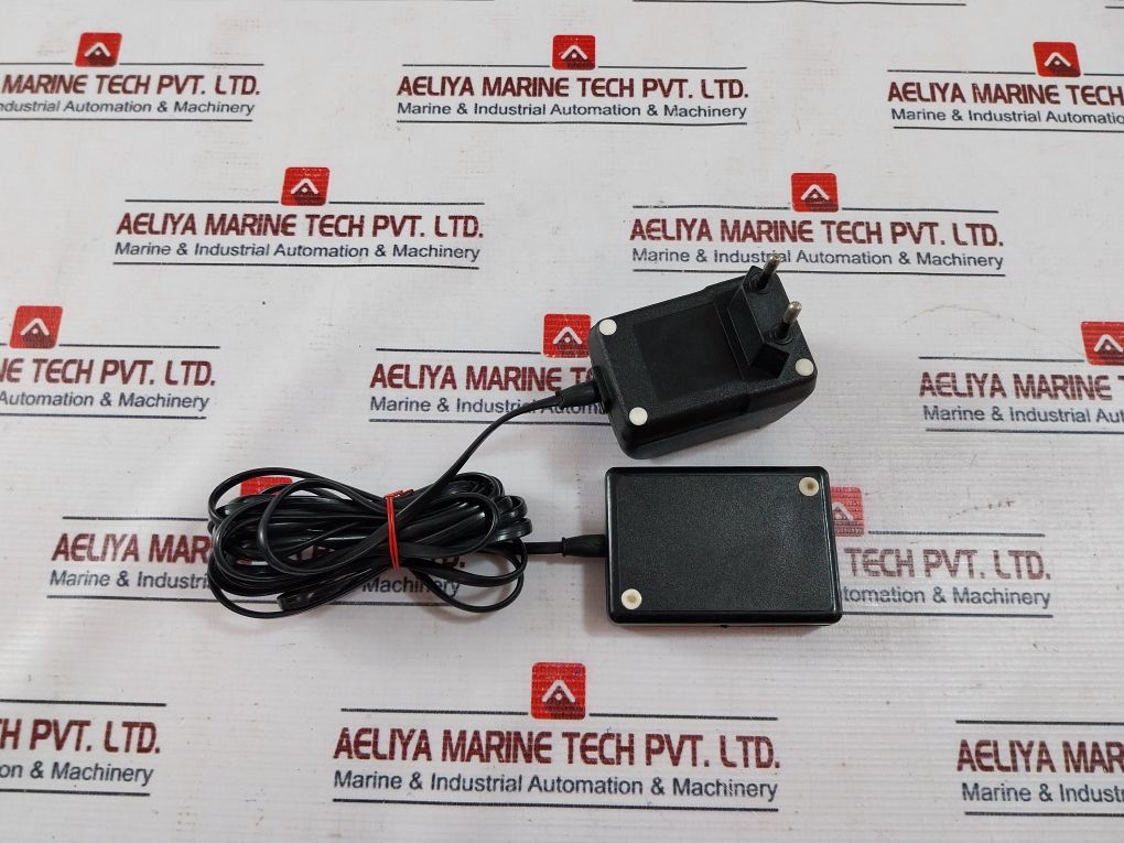 Bionica 5Ycy-0107 Power Supply Charger Adapter 220V 50-60Hz