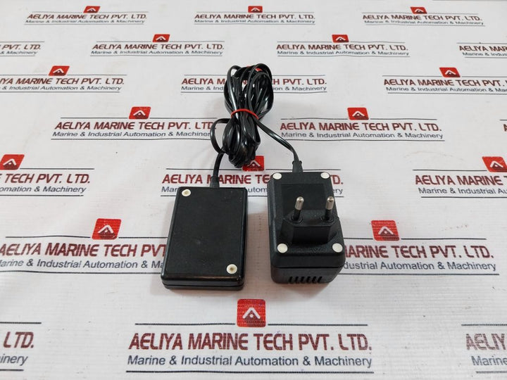 Bionica 5Ycy-0107 Power Supply Charger Adapter 220V 50-60Hz