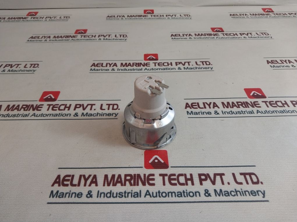 Bjb 77.966 Oven Lamp & Housing Assy