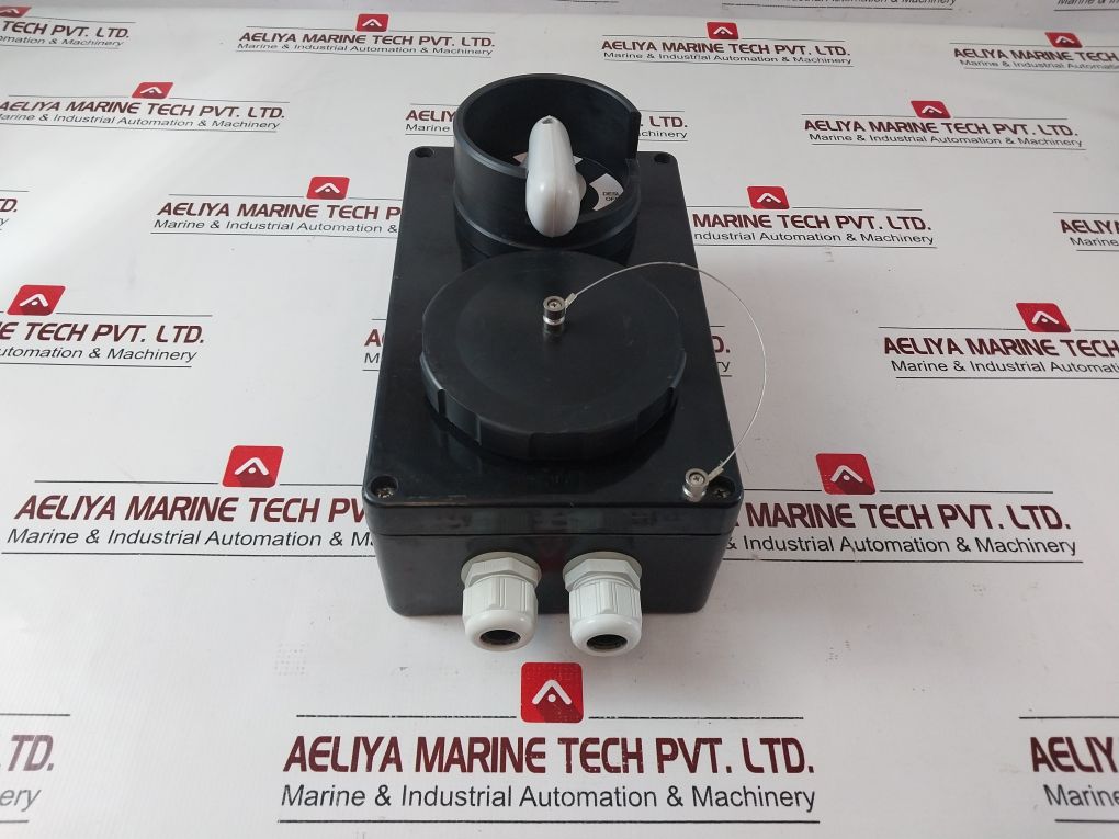 Bknav Ane-110 Industrial Electrical Outlet