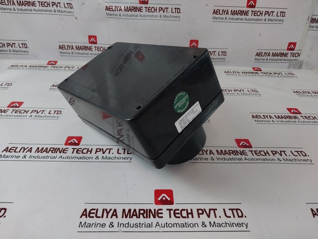 Bknav Ane-110 Industrial Electrical Outlet