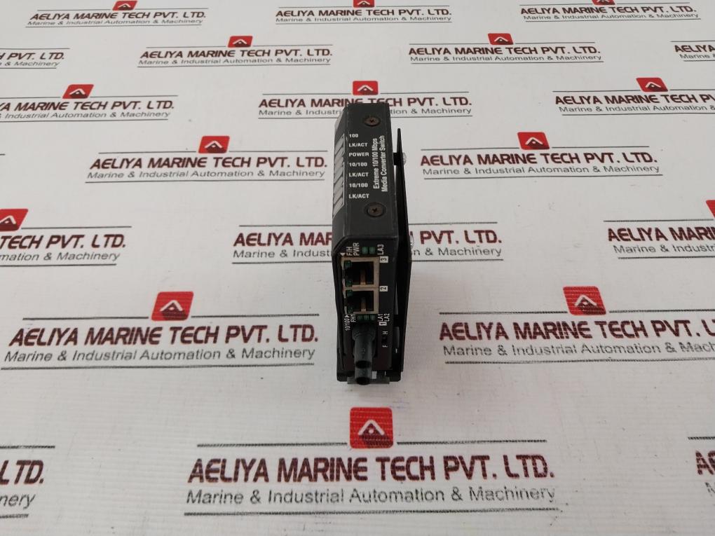 Black Box 724-746-5500 Media Converter Switch Lbh100A-pd-st-24
