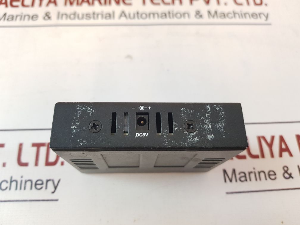 Black Box 7247465500 10100 To 100Base-fx Media Converter Lh1706A-st Set
