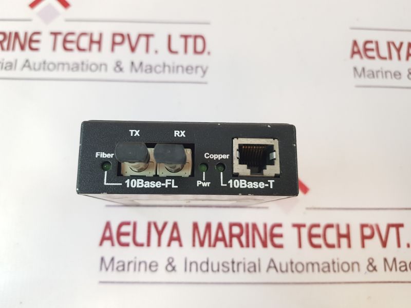 Black Box 724 746 5500 Media Converter Le2120A-r4,10 Base-fl To 10 Base-t