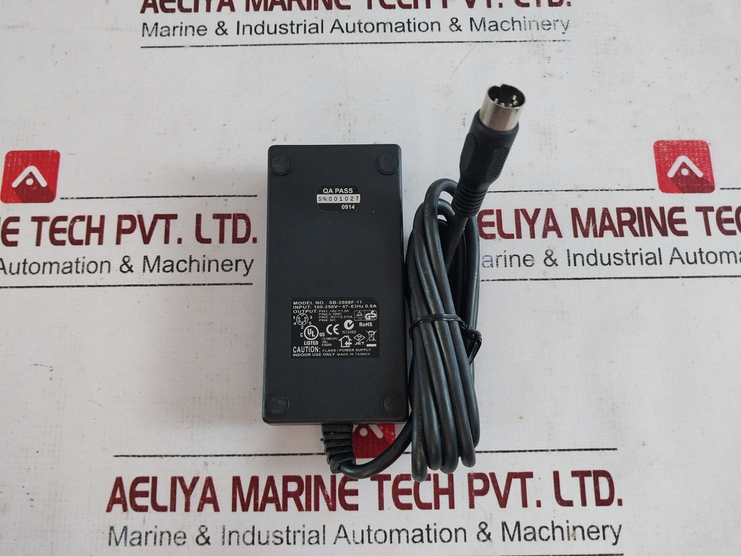 Black Box Kv3104Ma-r5 Switch Server Kit 4 Port Ps2