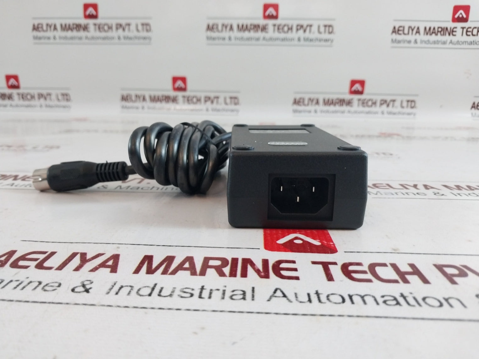 Black Box Kv3104Ma-r5 Switch Server Kit 4 Port Ps2