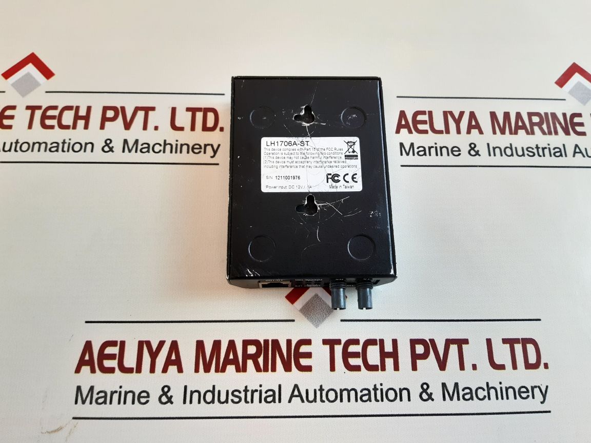 Black Box Lh1706A-st 10/100 To 100 Base-fx Media Converter