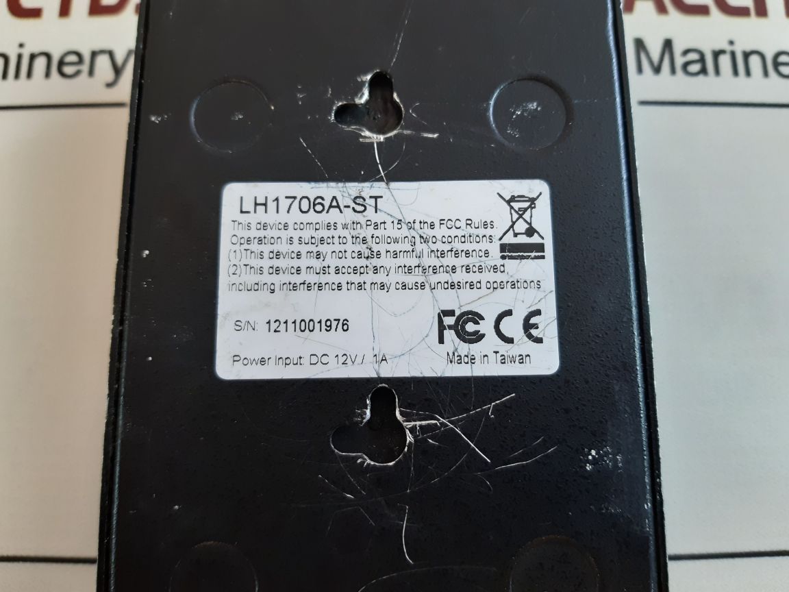 Black Box Lh1706A-st 10/100 To 100 Base-fx Media Converter