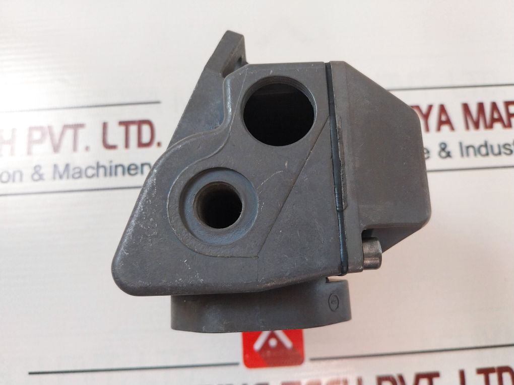 Boll & Kirch 4.36.2 Differential Pressure Indicator 0.38-0.5 Bar